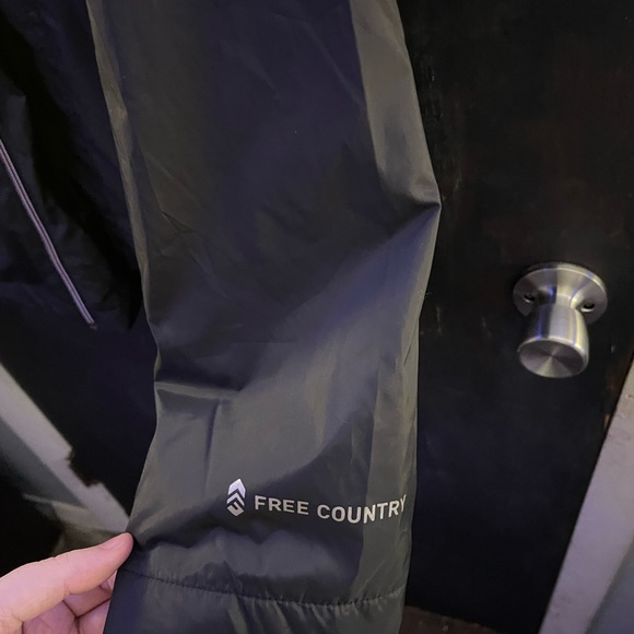 Free country fleece lined windbreaker - Picture 5 of 6